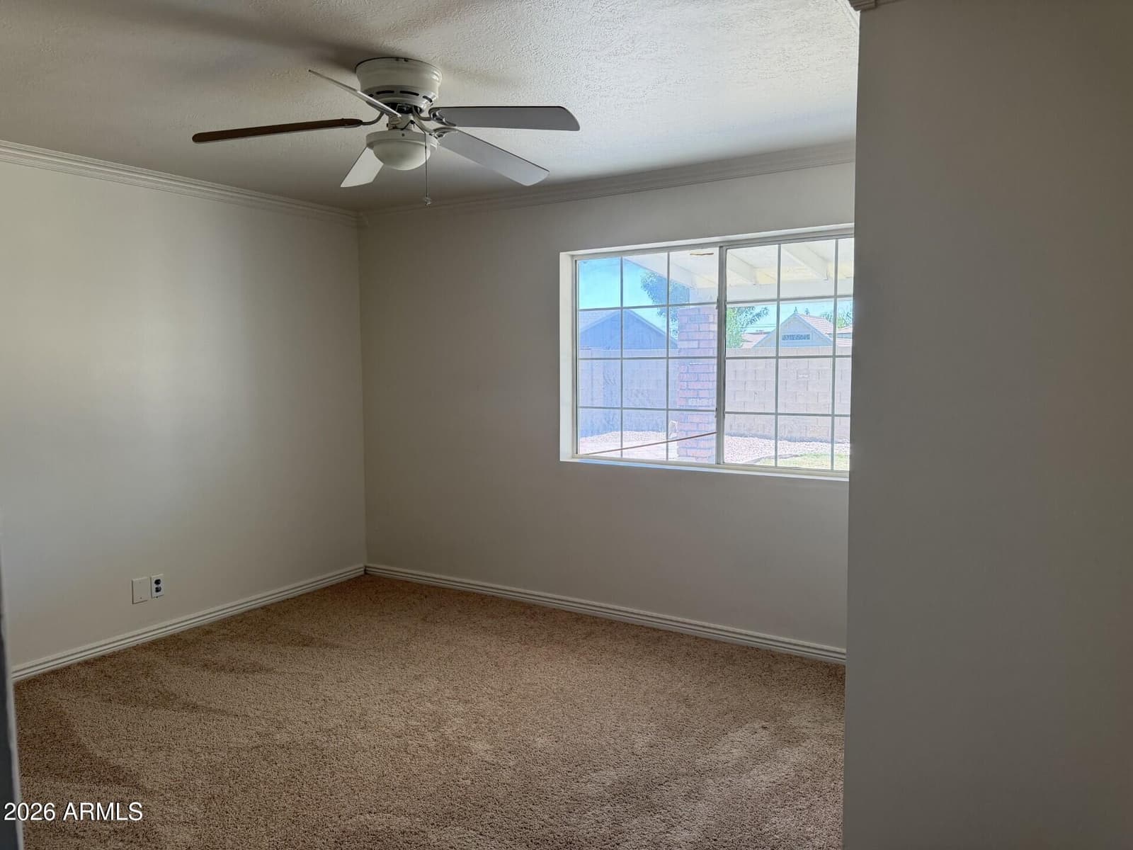 8922 N 17TH Lane, Phoenix, AZ 85021 — photo 3 of 9