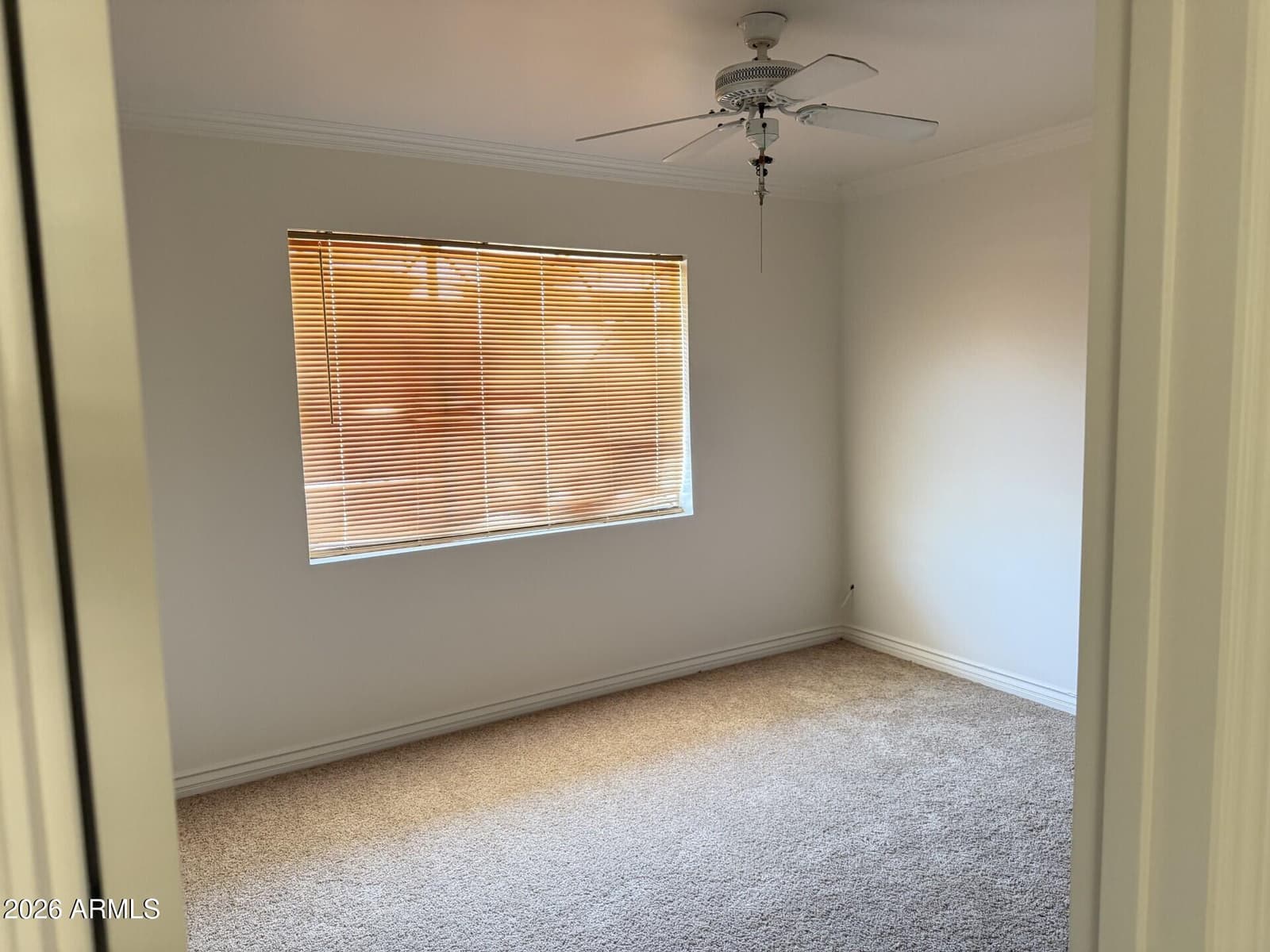 8922 N 17TH Lane, Phoenix, AZ 85021 — photo 5 of 9