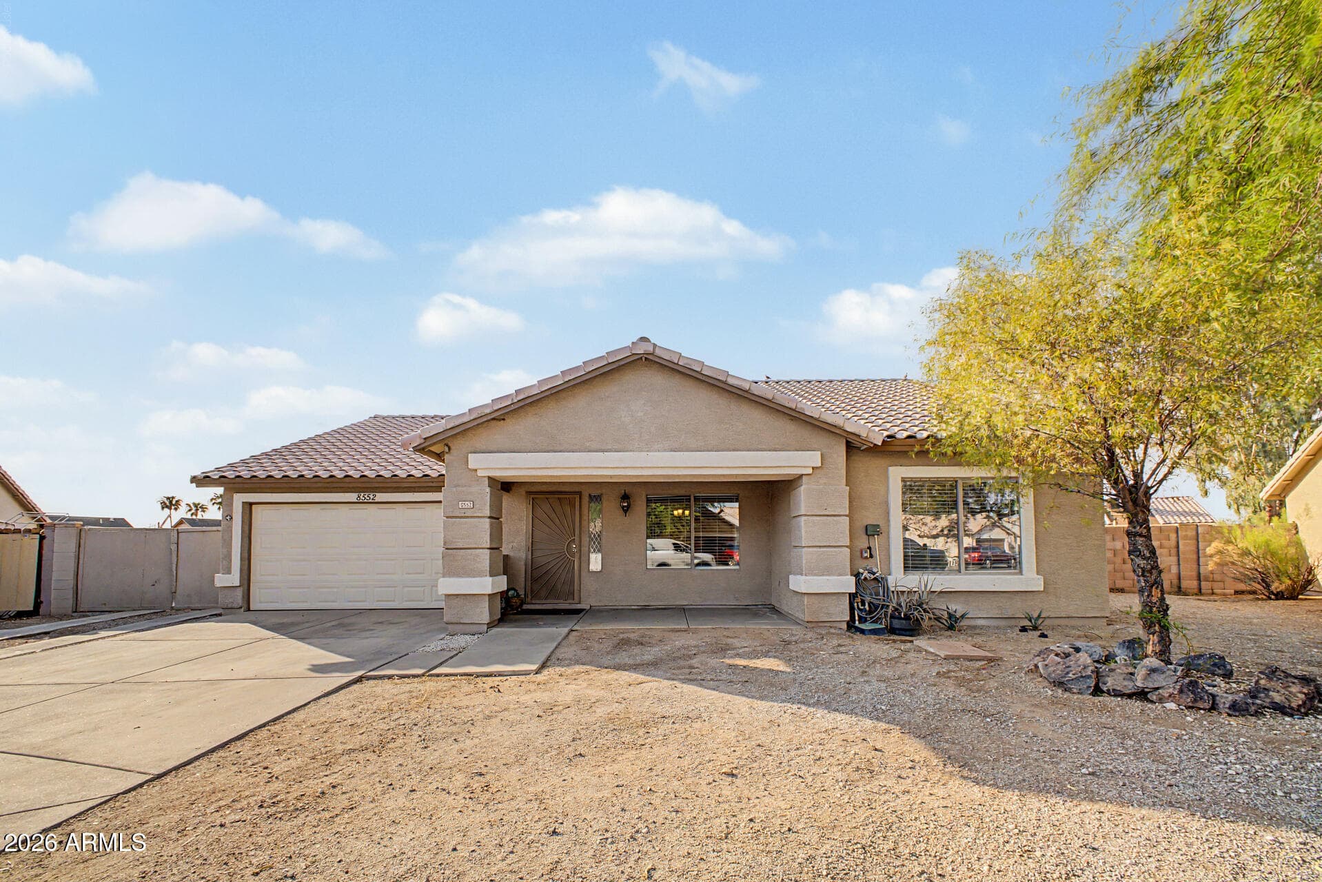 8552 W MEADOWBROOK Avenue, Phoenix, AZ 85037 — photo 4 of 44