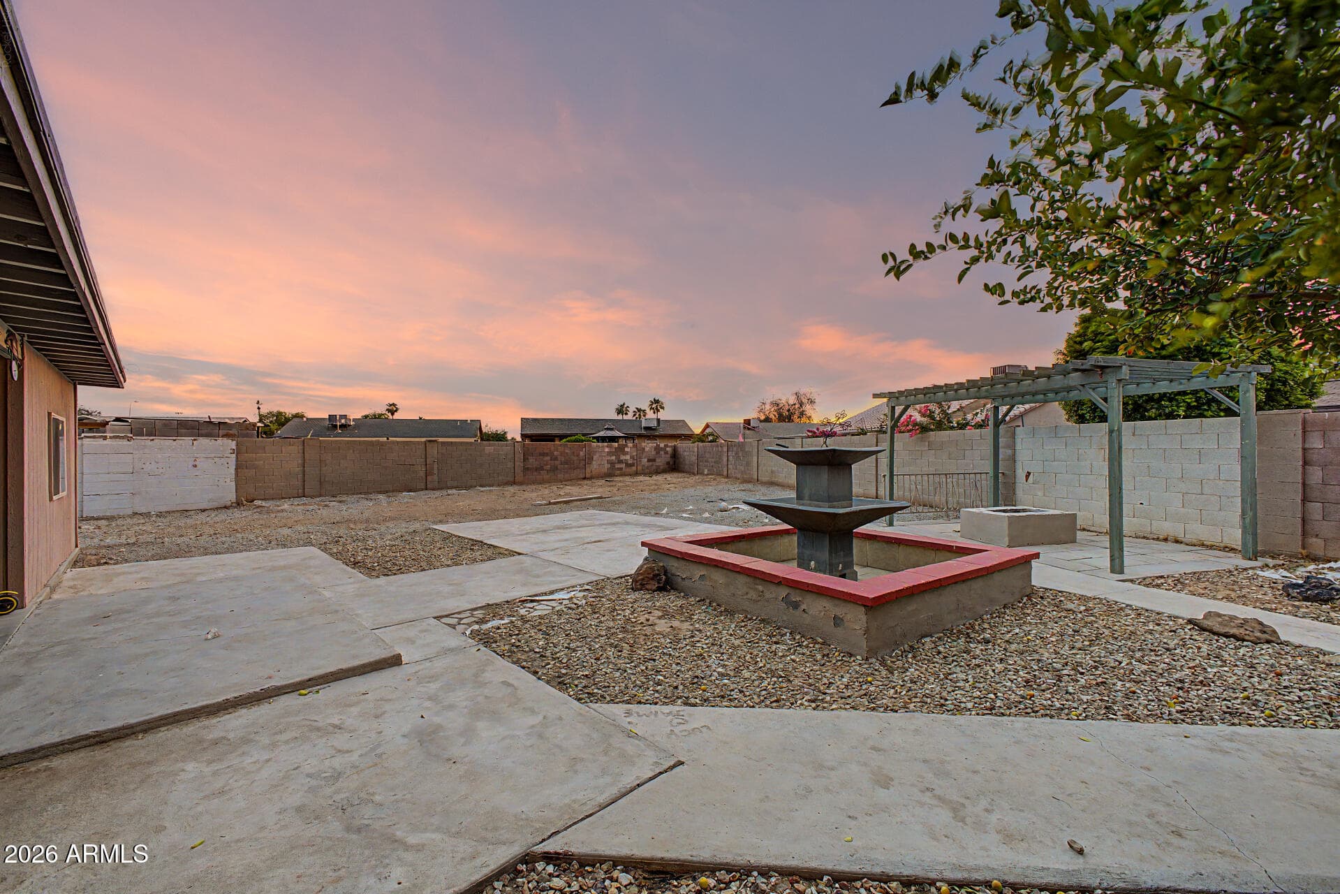 8552 W MEADOWBROOK Avenue, Phoenix, AZ 85037 — photo 32 of 44