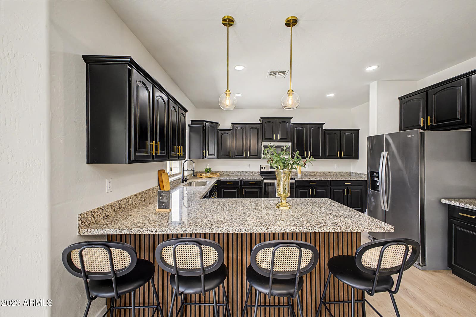 11581 W COCOPAH Street, Avondale, AZ 85323 — photo 10 of 28