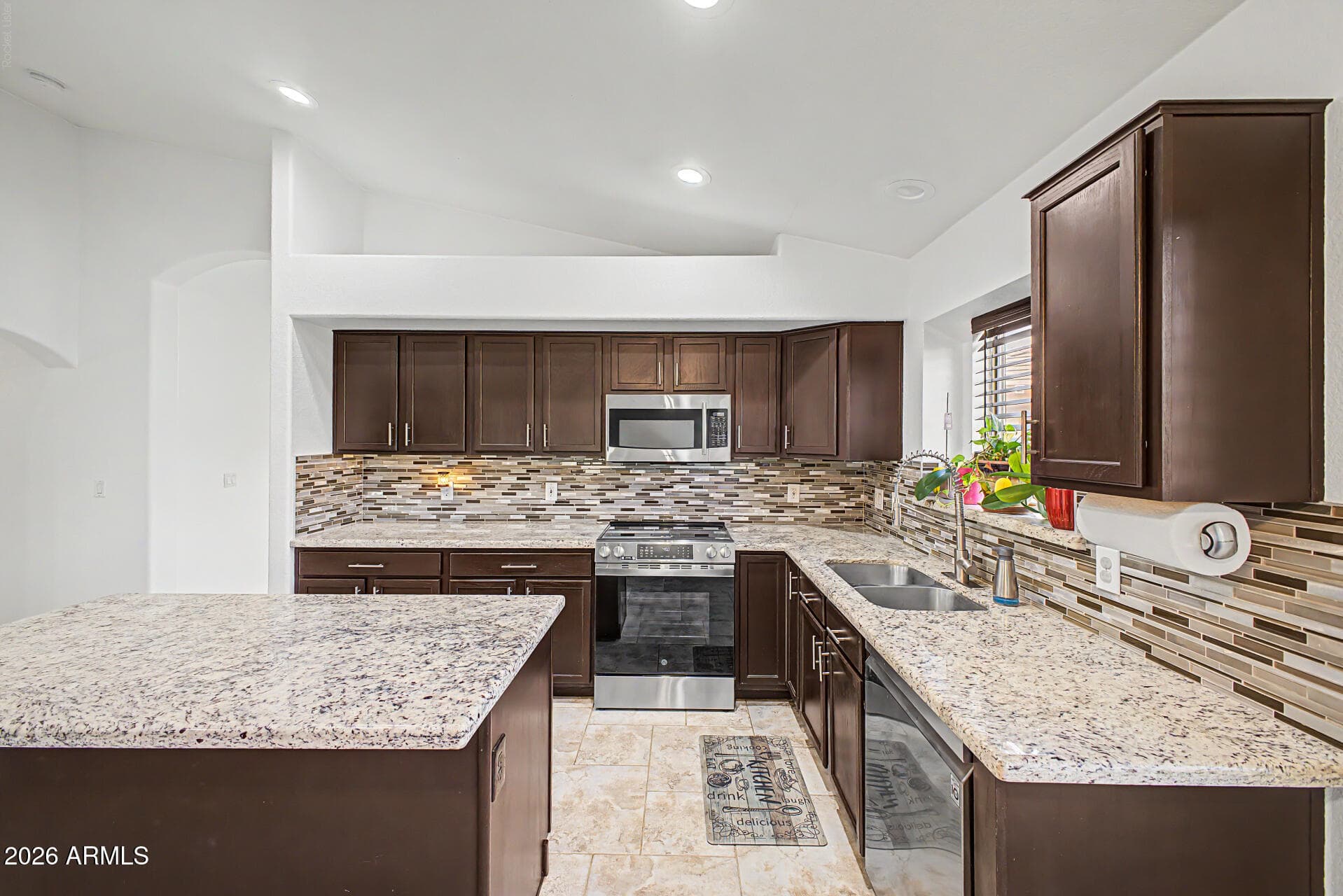 19277 N 66TH Avenue, Glendale, AZ 85308 — photo 19 of 68