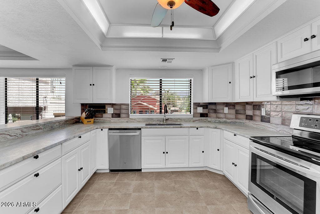 6653 S SINAGUA Court, Gold Canyon, AZ 85118 — photo 17 of 39