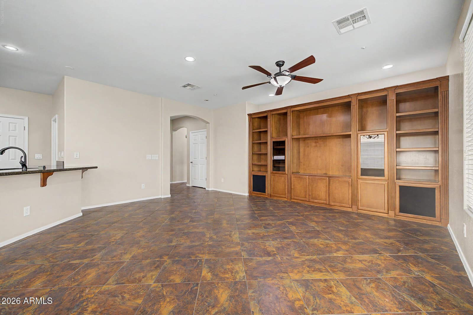13156 W CHAPAROSA Way, Peoria, AZ 85383 — photo 18 of 108