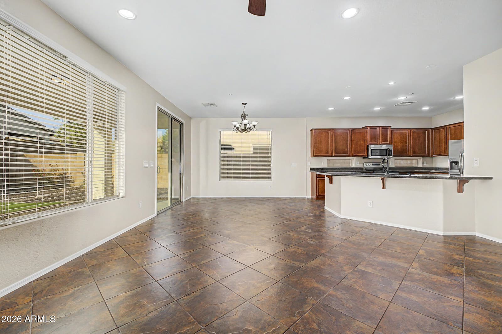 13156 W CHAPAROSA Way, Peoria, AZ 85383 — photo 20 of 108