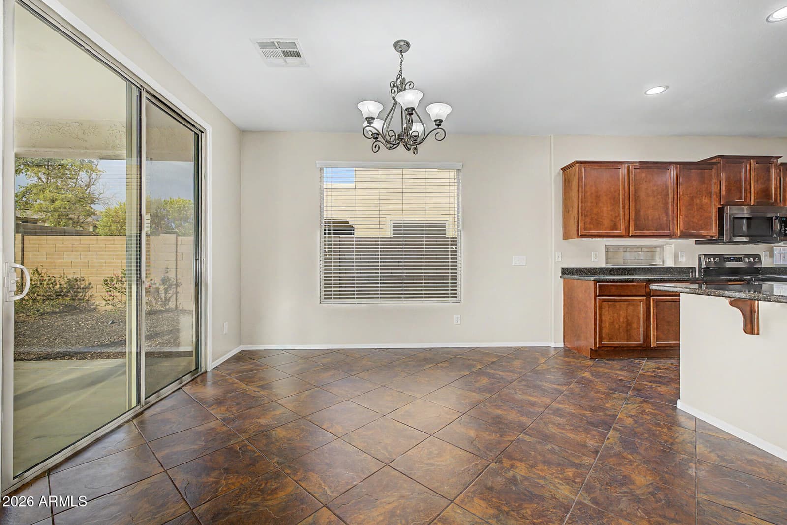 13156 W CHAPAROSA Way, Peoria, AZ 85383 — photo 5 of 108