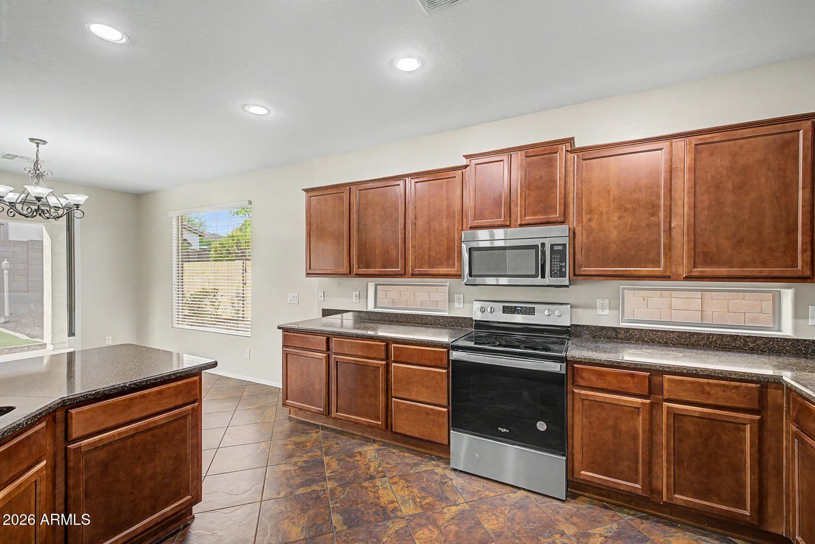 13156 W CHAPAROSA Way, Peoria, AZ 85383 — photo 33 of 108