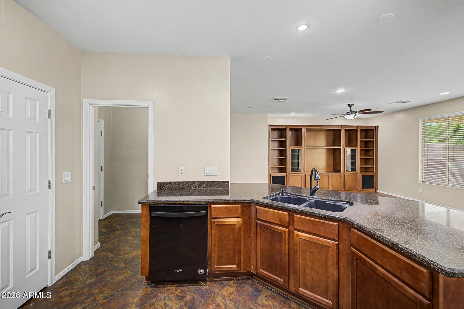 13156 W CHAPAROSA Way, Peoria, AZ 85383 — photo 36 of 108
