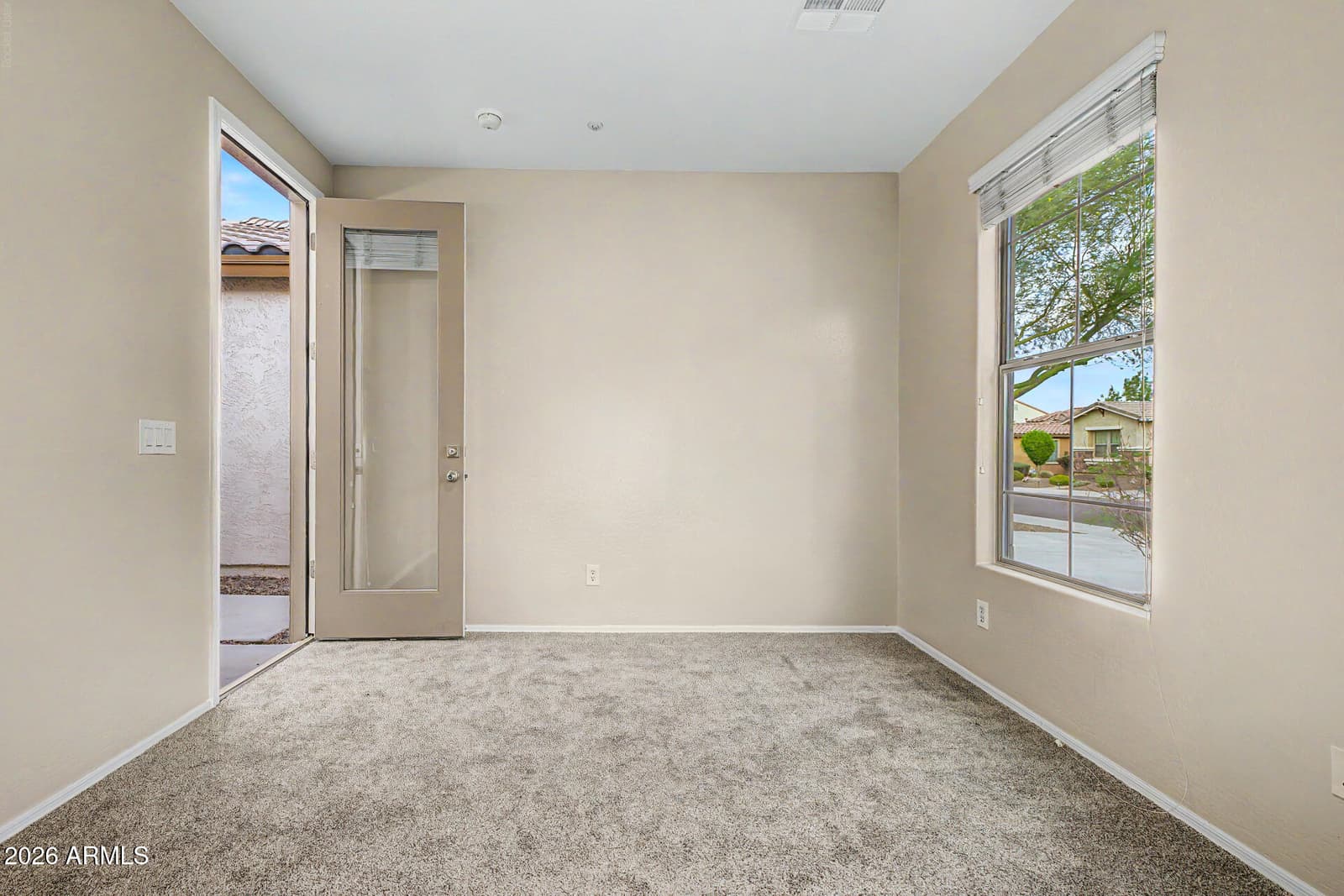 13156 W CHAPAROSA Way, Peoria, AZ 85383 — photo 9 of 108