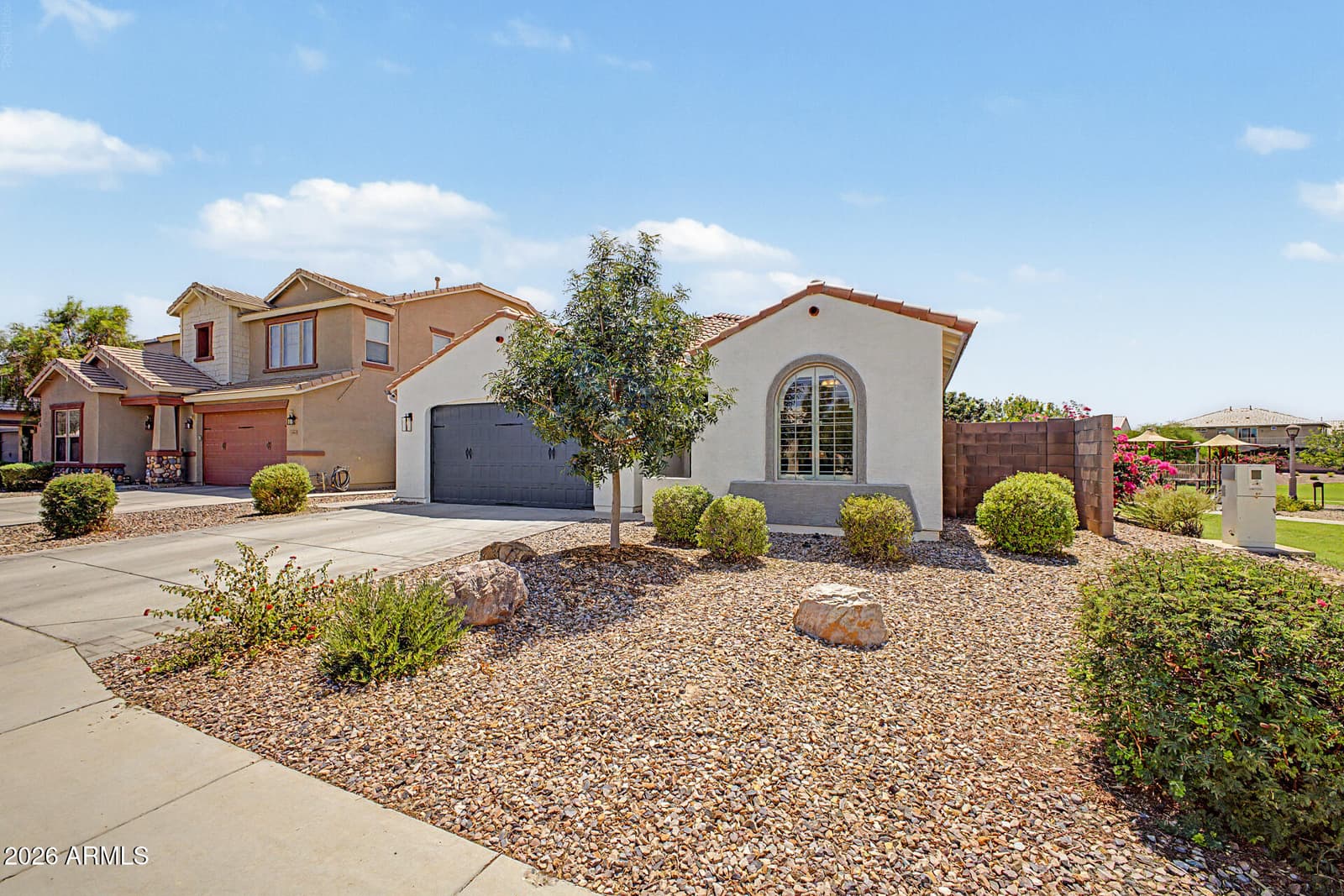 7658 S SORRELL Lane, Gilbert, AZ 85298 — photo 6 of 57