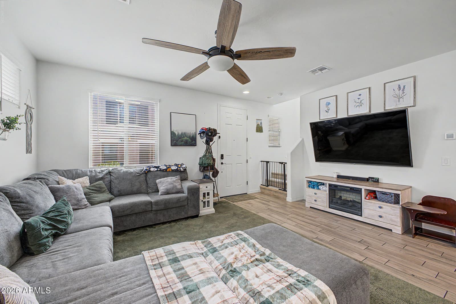 1659 S 82ND Place, Mesa, AZ 85209 — photo 5 of 29