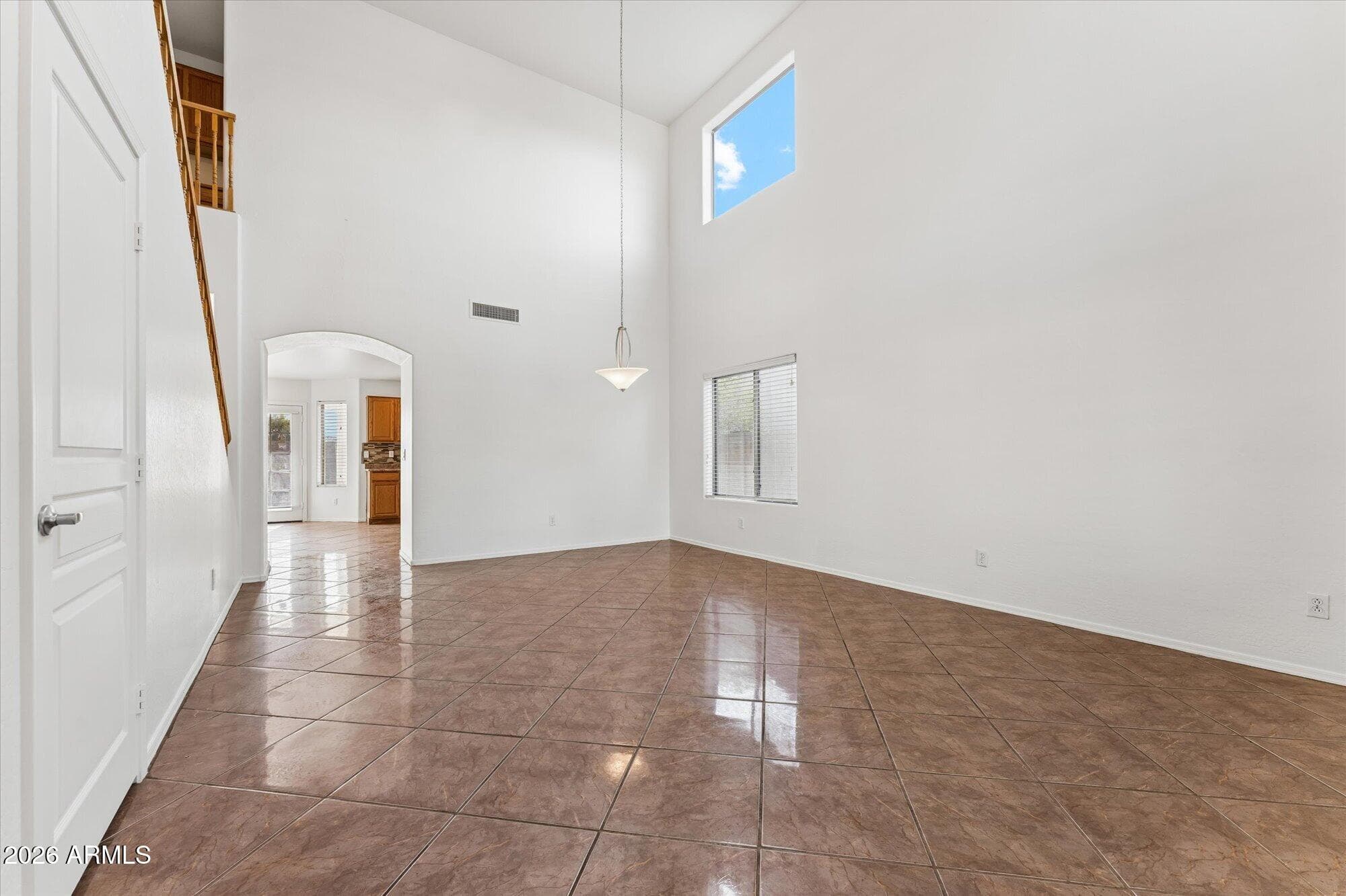 2818 N 106TH Lane, Avondale, AZ 85392 — photo 3 of 32