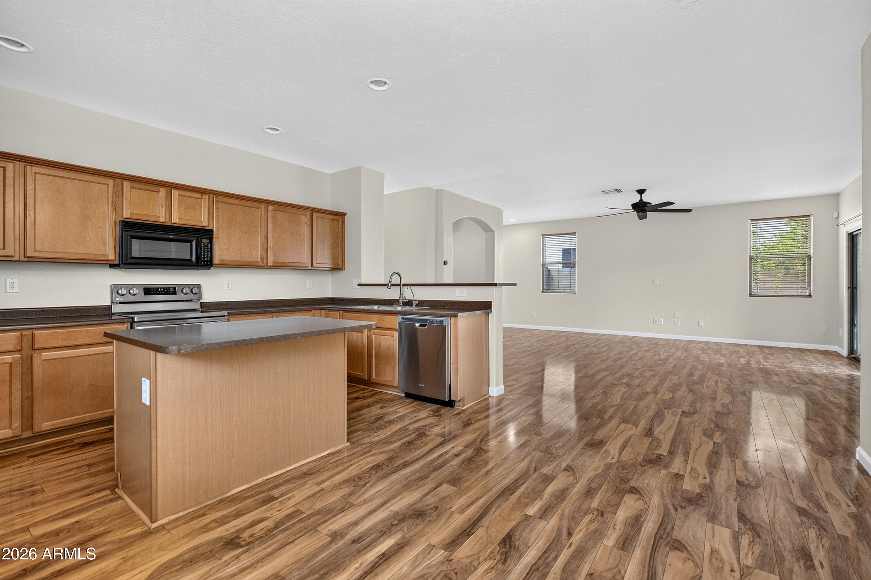15272 W JACKSON Street, Goodyear, AZ 85338 — photo 7 of 29