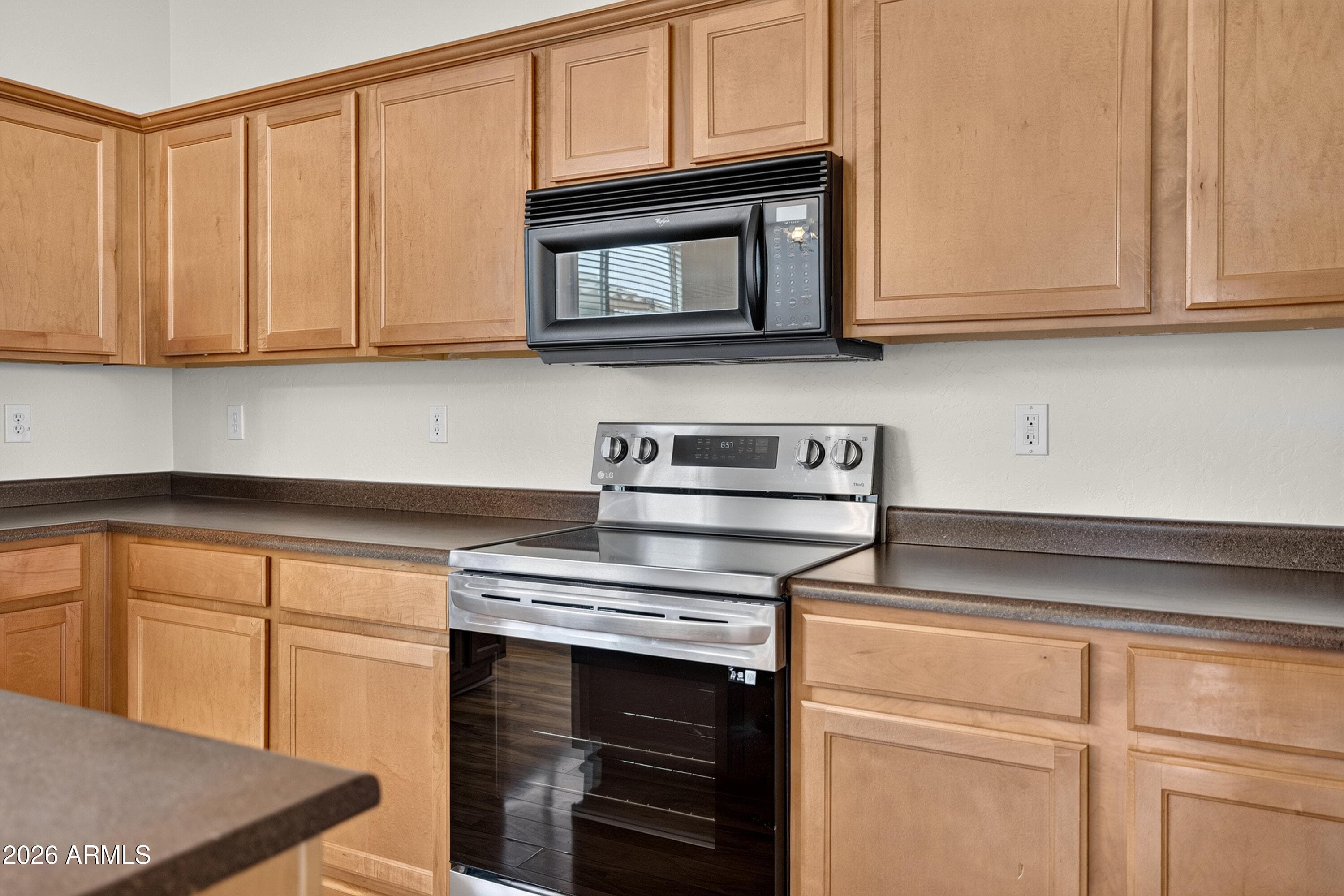 15272 W JACKSON Street, Goodyear, AZ 85338 — photo 10 of 29