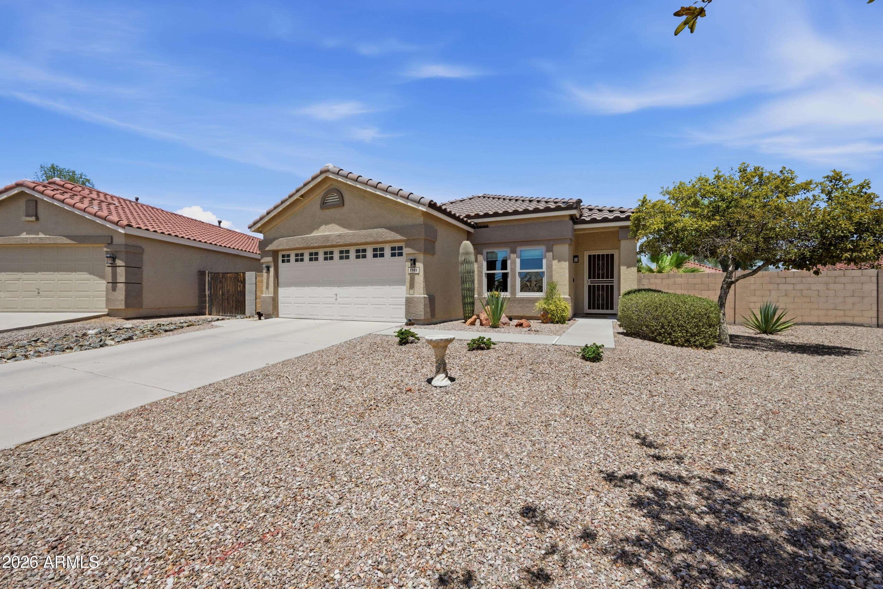 7988 W SANNA Street, Peoria, AZ 85345 — photo 9 of 70