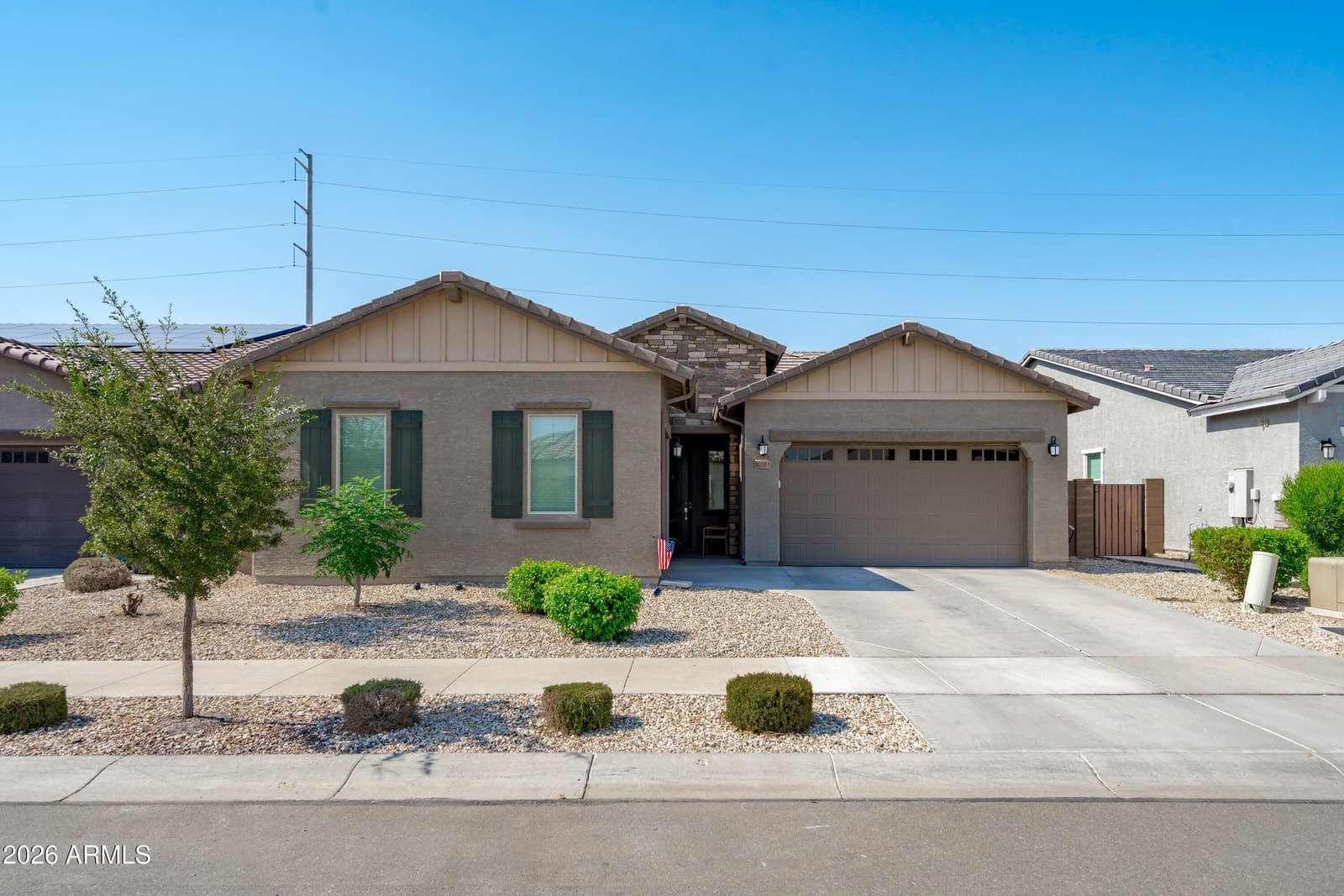 18884 W Shaw Butte Drive, Surprise, AZ 85388
