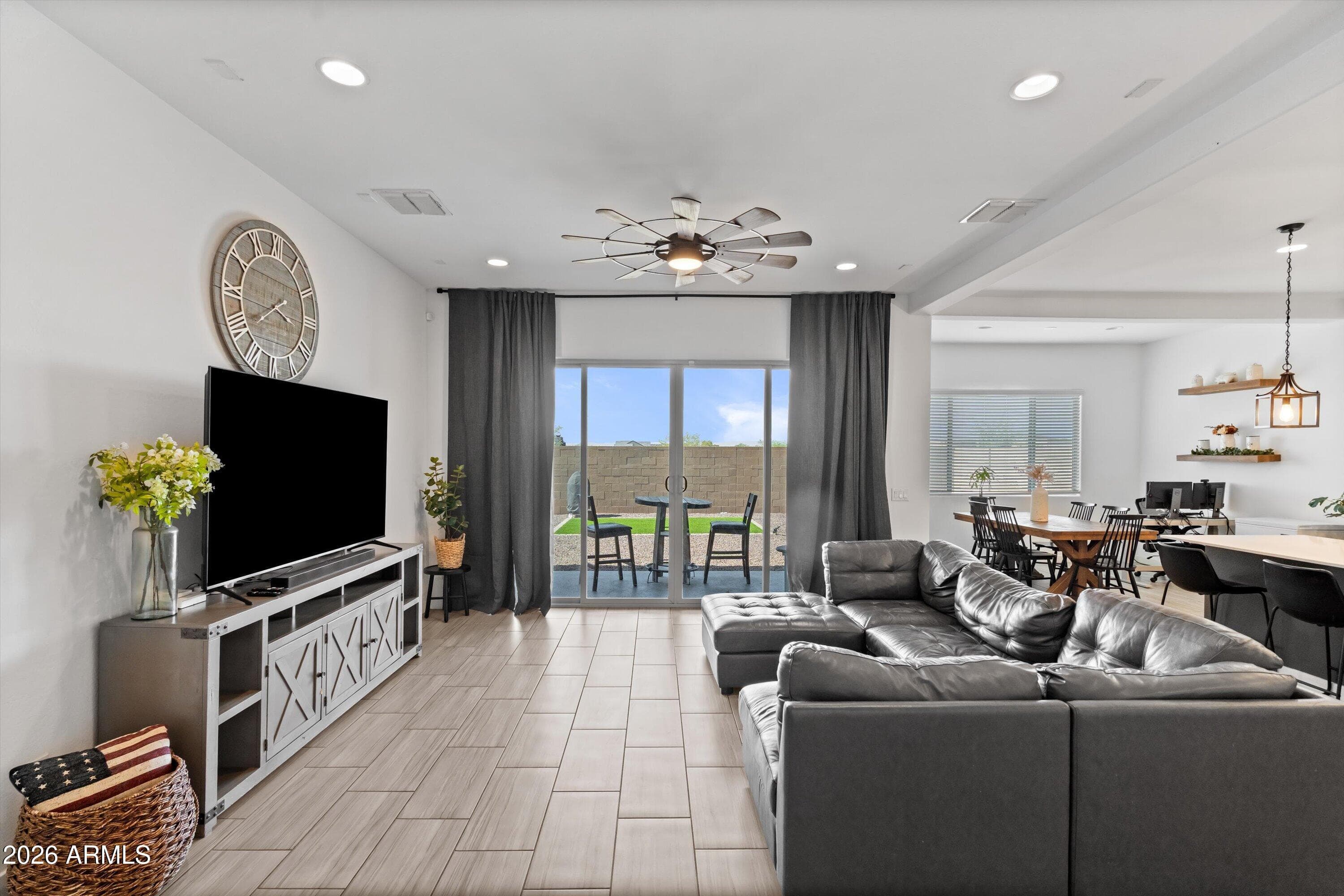 18884 W Shaw Butte Drive, Surprise, AZ 85388 — photo 10 of 44
