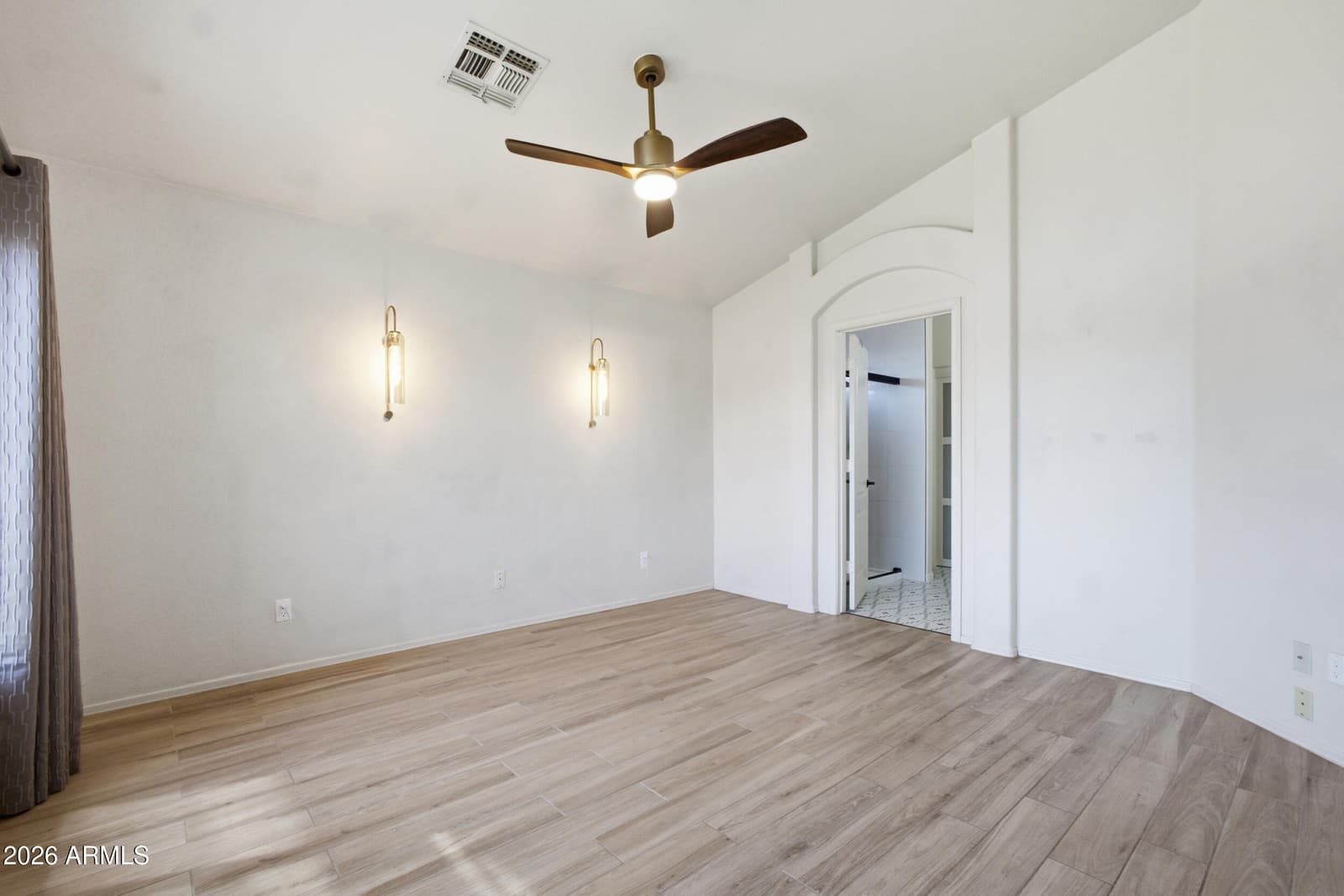 11615 W BRADSHAW MOUNTAIN Court, Surprise, AZ 85378 — photo 15 of 37