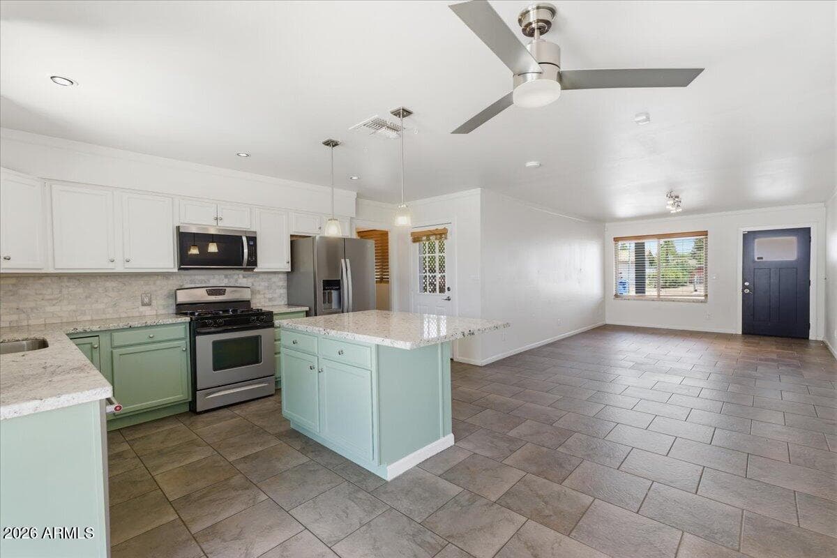 1433 E WINDSOR Avenue, Phoenix, AZ 85006 — photo 8 of 29