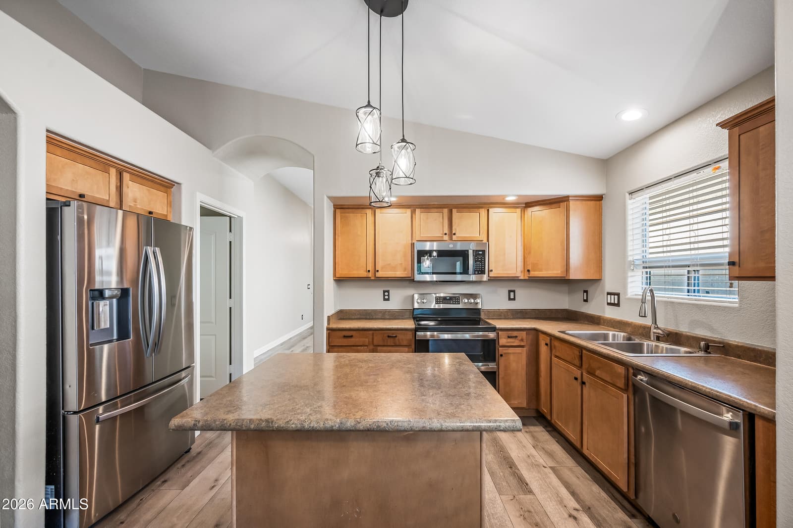 9859 W QUAIL Avenue, Peoria, AZ 85383 — photo 15 of 35