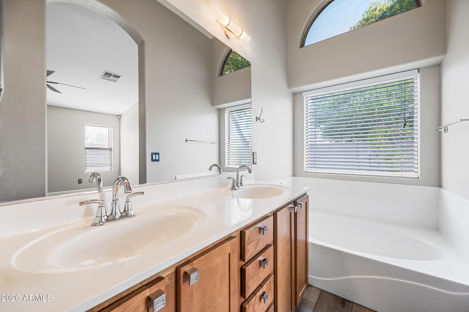 9859 W QUAIL Avenue, Peoria, AZ 85383 — photo 24 of 35