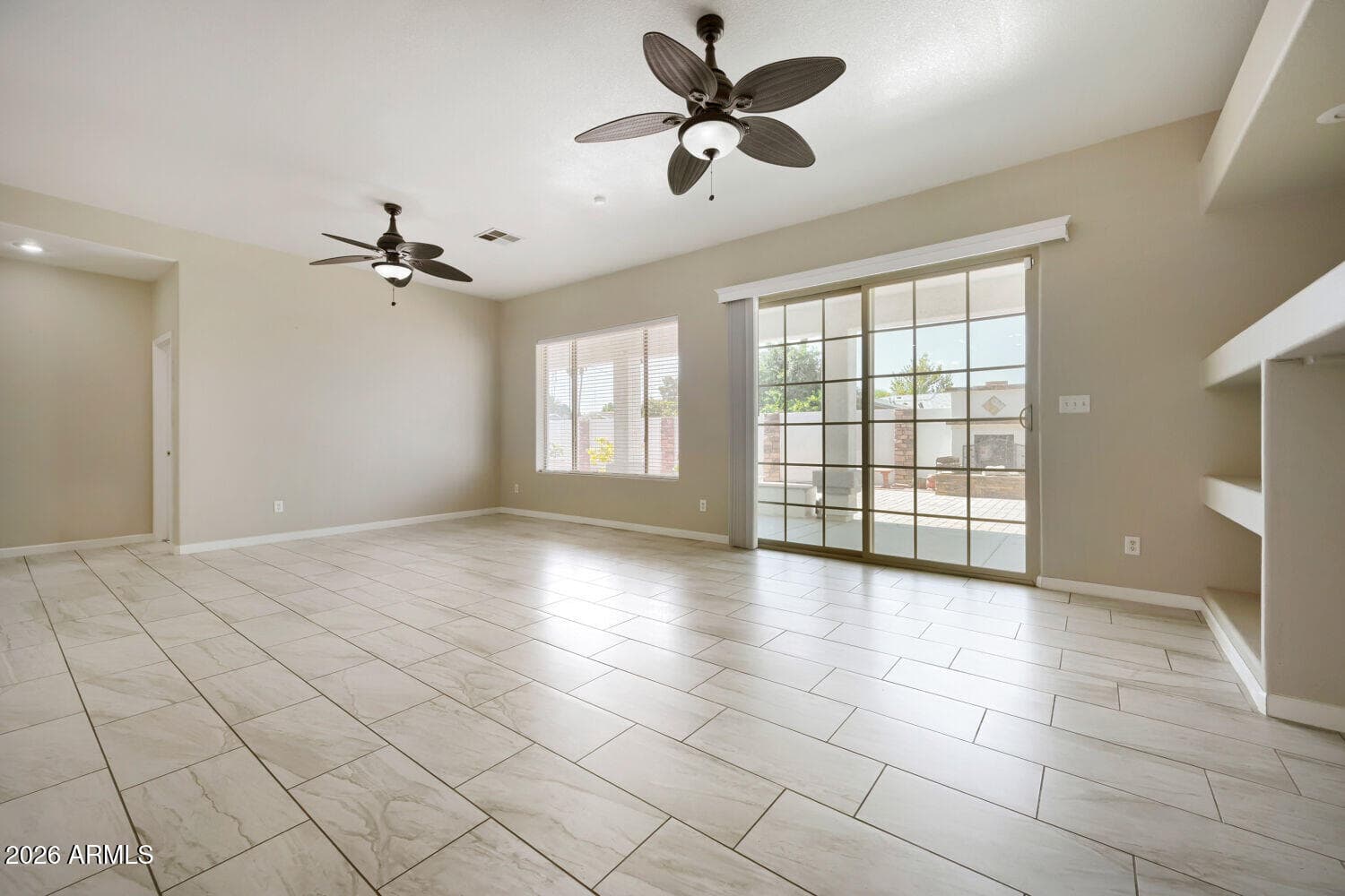 5619 W FRIER Drive, Glendale, AZ 85301 — photo 7 of 20