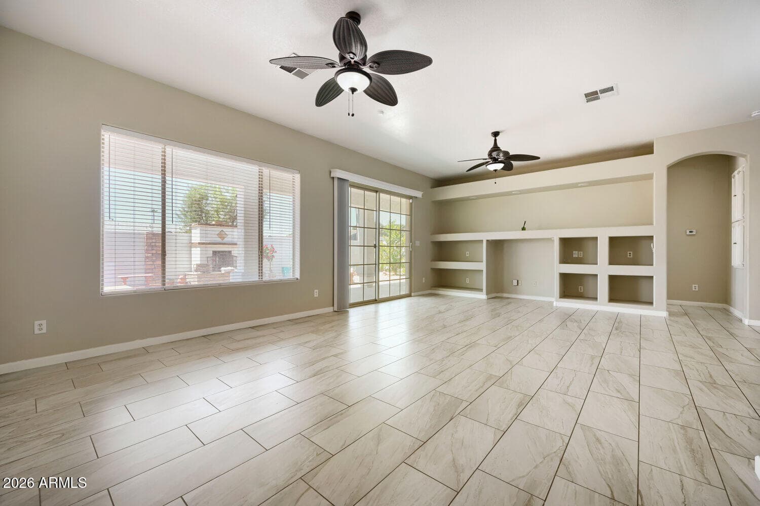 5619 W FRIER Drive, Glendale, AZ 85301 — photo 8 of 20