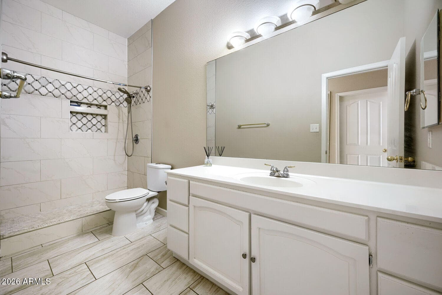 5619 W FRIER Drive, Glendale, AZ 85301 — photo 15 of 20