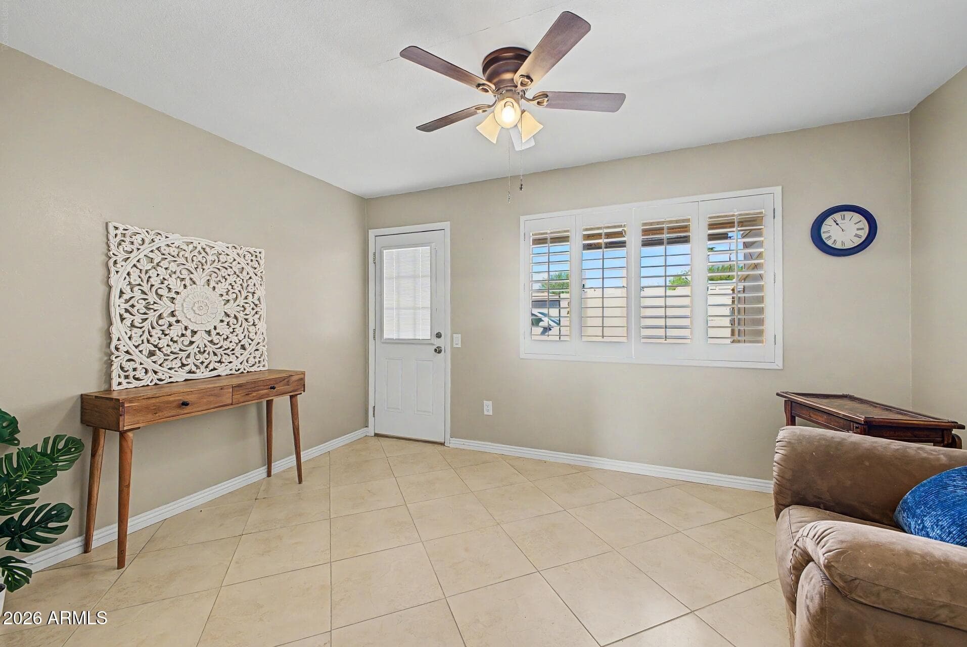 10042 W HAWTHORN Drive, Sun City, AZ 85351 — photo 12 of 25