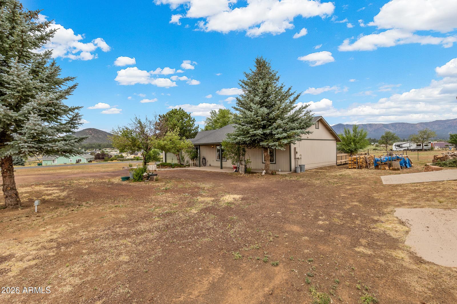 8030 APRIL Drive, Flagstaff, AZ 86004 — photo 4 of 53