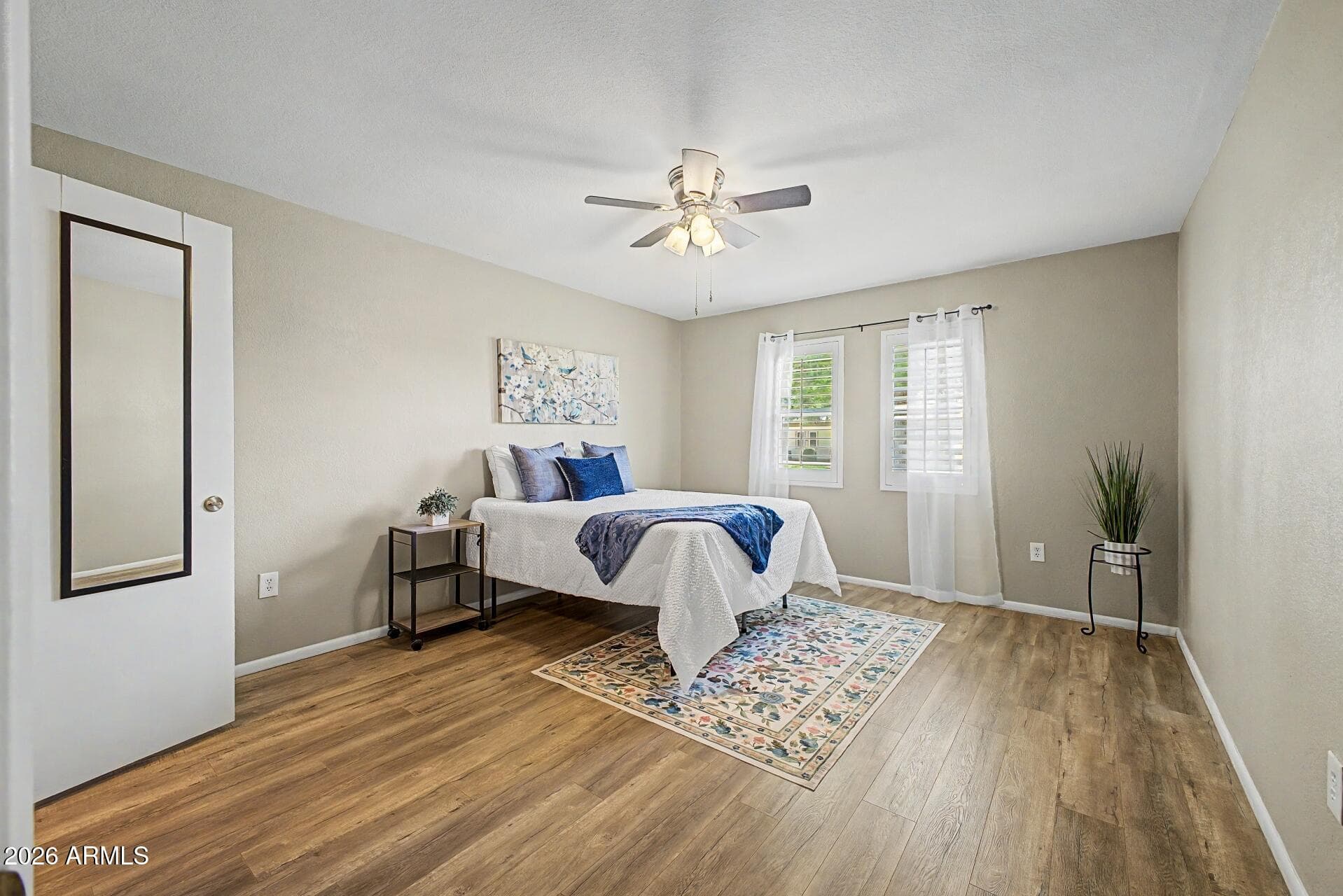10042 W HAWTHORN Drive, Sun City, AZ 85351 — photo 14 of 25