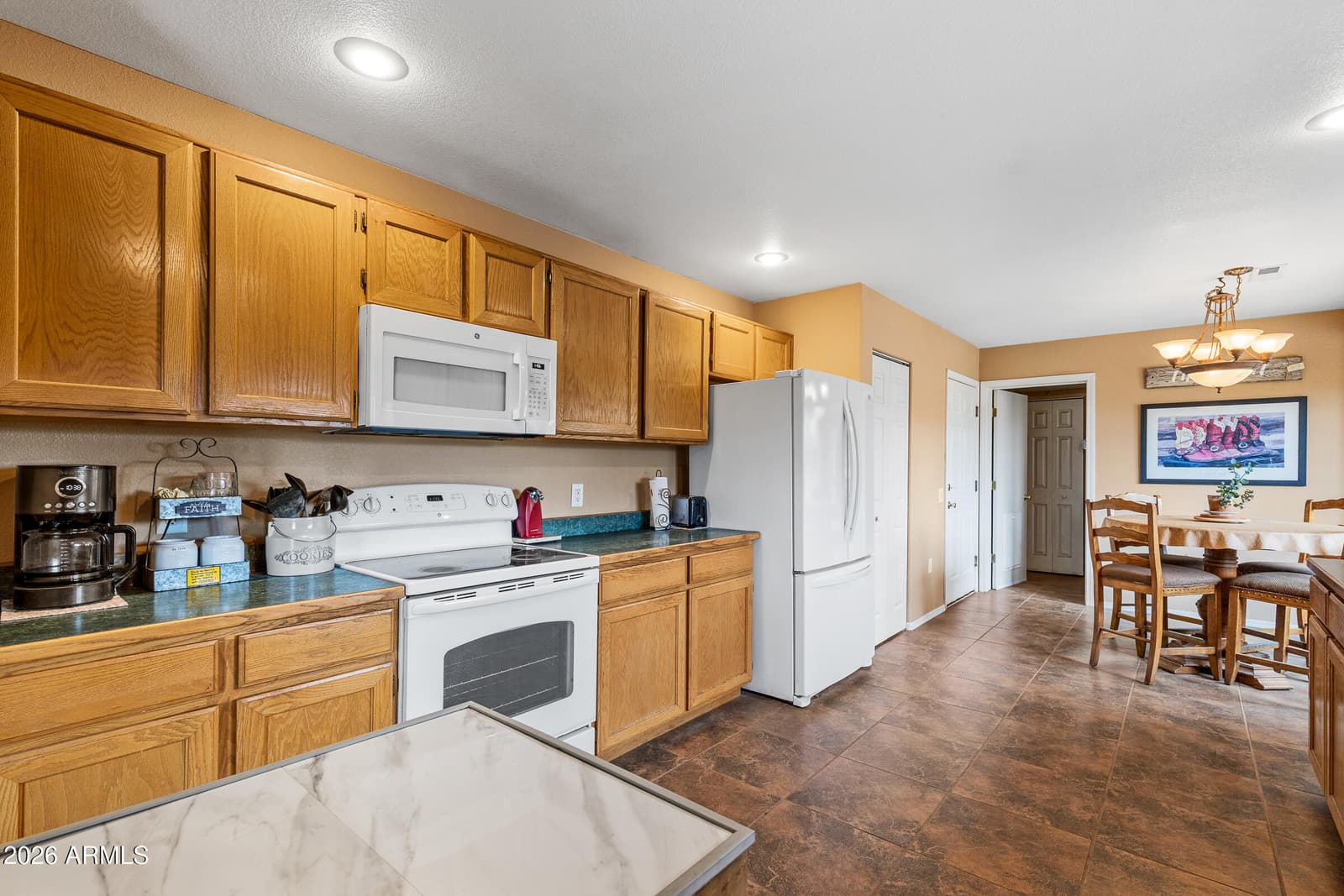 8030 APRIL Drive, Flagstaff, AZ 86004 — photo 11 of 53