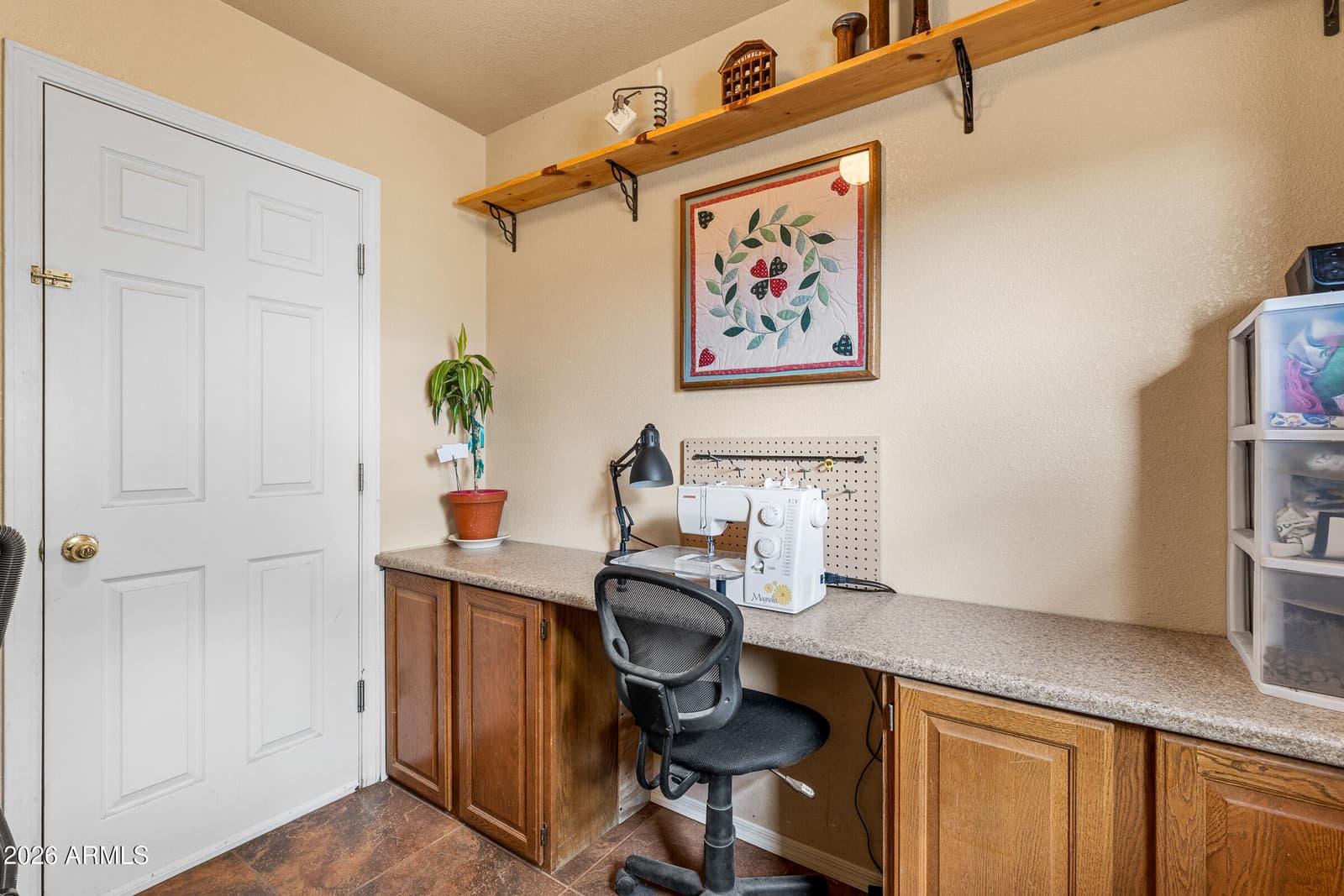 8030 APRIL Drive, Flagstaff, AZ 86004 — photo 26 of 53