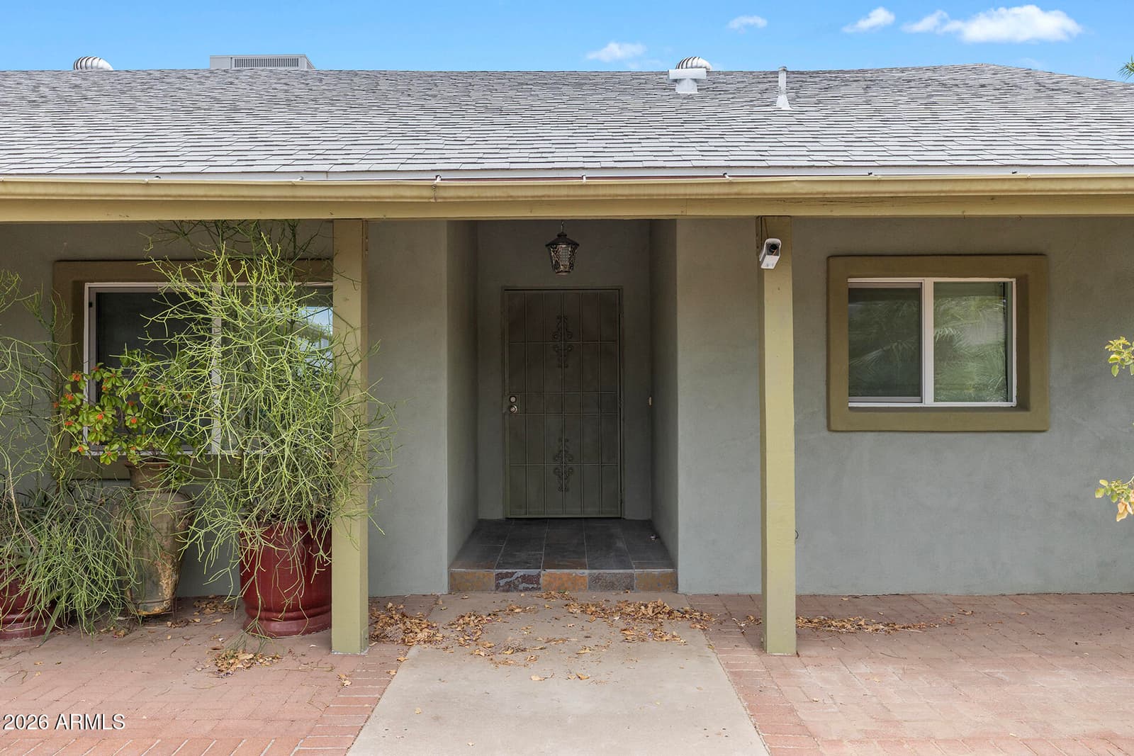 2745 E LARKSPUR Drive, Phoenix, AZ 85032 — photo 8 of 45