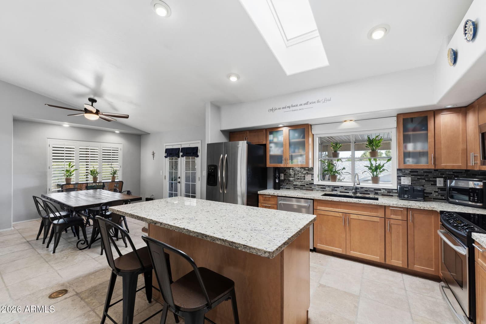 6847 S ALDER Drive, Tempe, AZ 85283 — photo 2 of 28