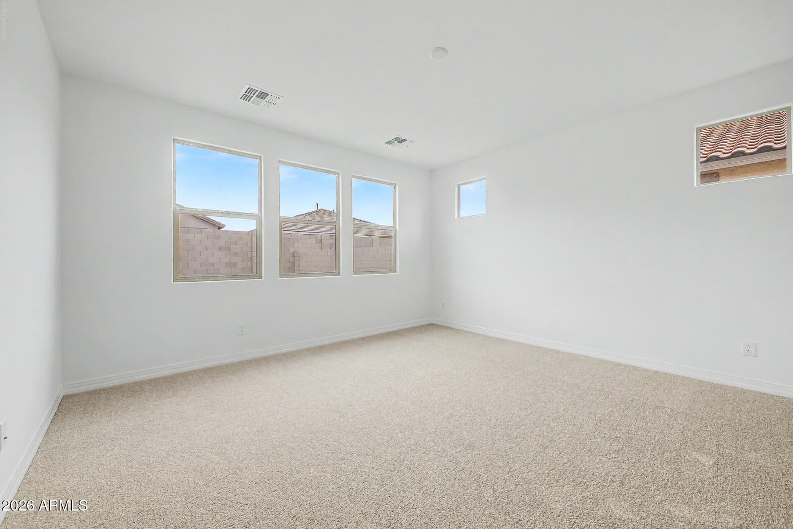 17444 W SAGUARO VISTA Drive, Surprise, AZ 85387 — photo 8 of 14