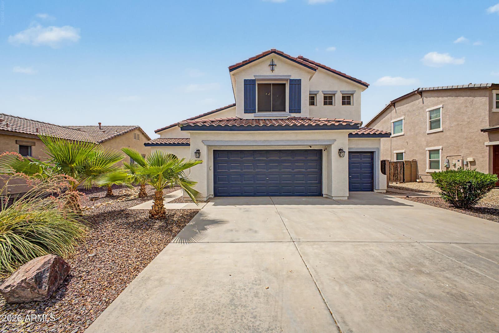 12175 W CHASE Lane, Avondale, AZ 85323 — photo 3 of 70
