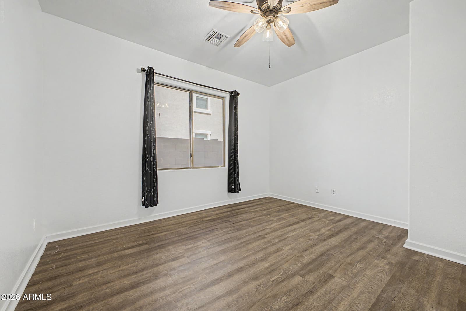 12175 W CHASE Lane, Avondale, AZ 85323 — photo 36 of 70