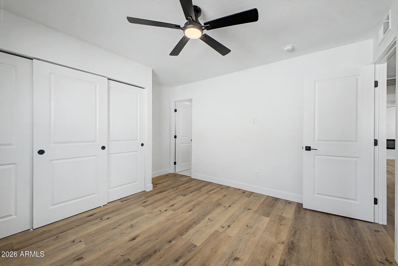 413 E ORION Street, Tempe, AZ 85283 — photo 10 of 18