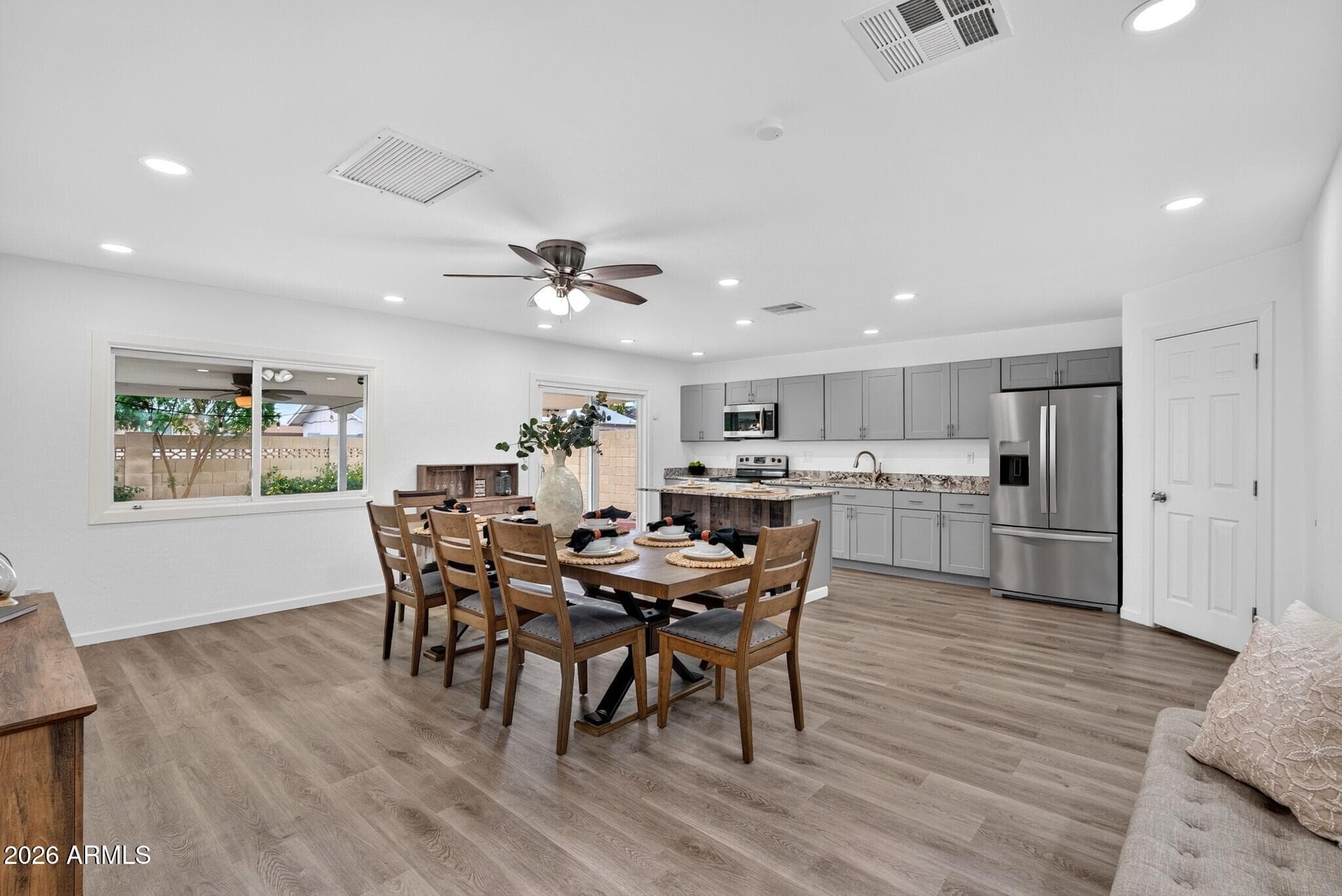 1930 W JOAN DE ARC Avenue, Phoenix, AZ 85029 — photo 9 of 52