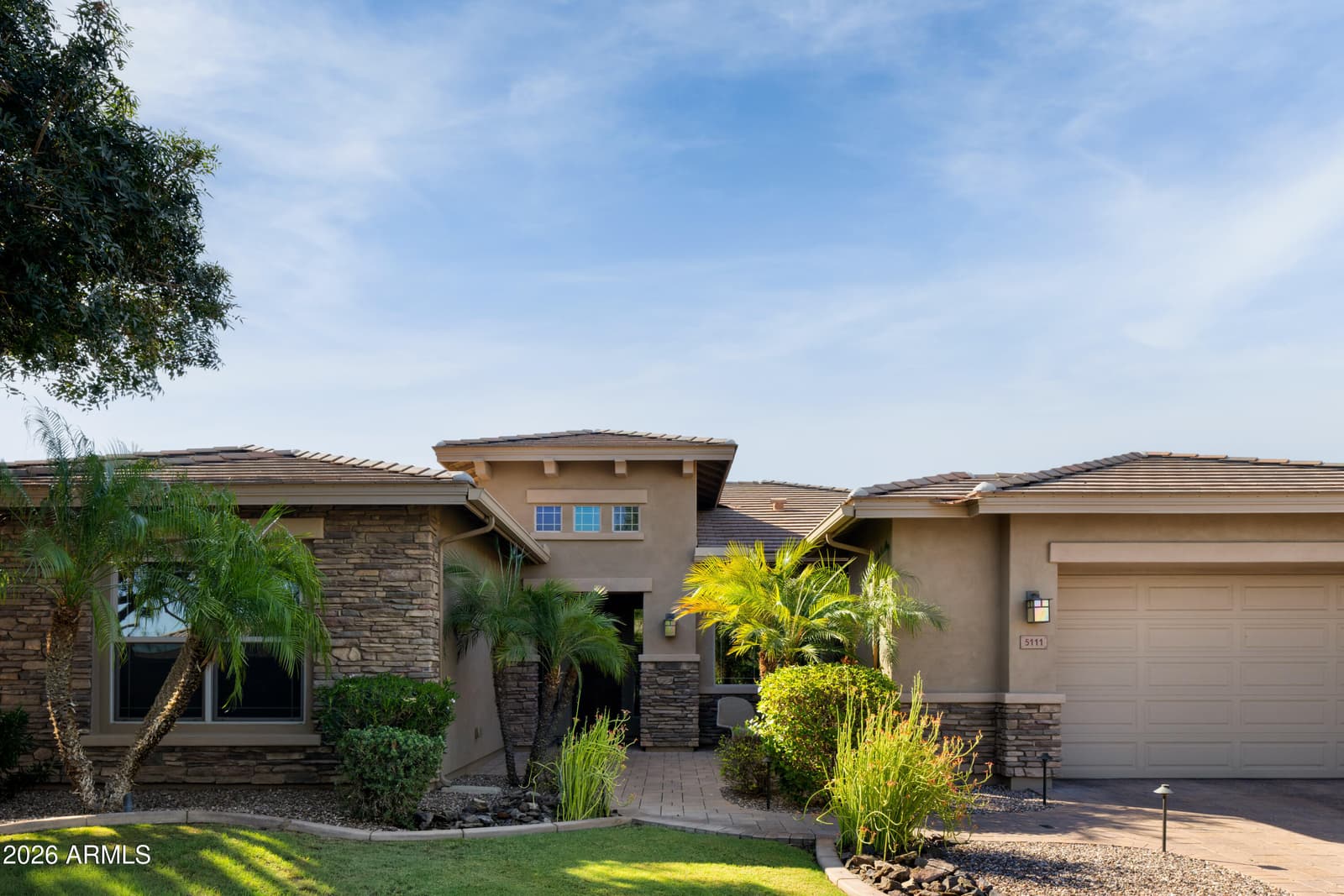 5111 S CUPERTINO Drive, Gilbert, AZ 85298 — photo 2 of 54