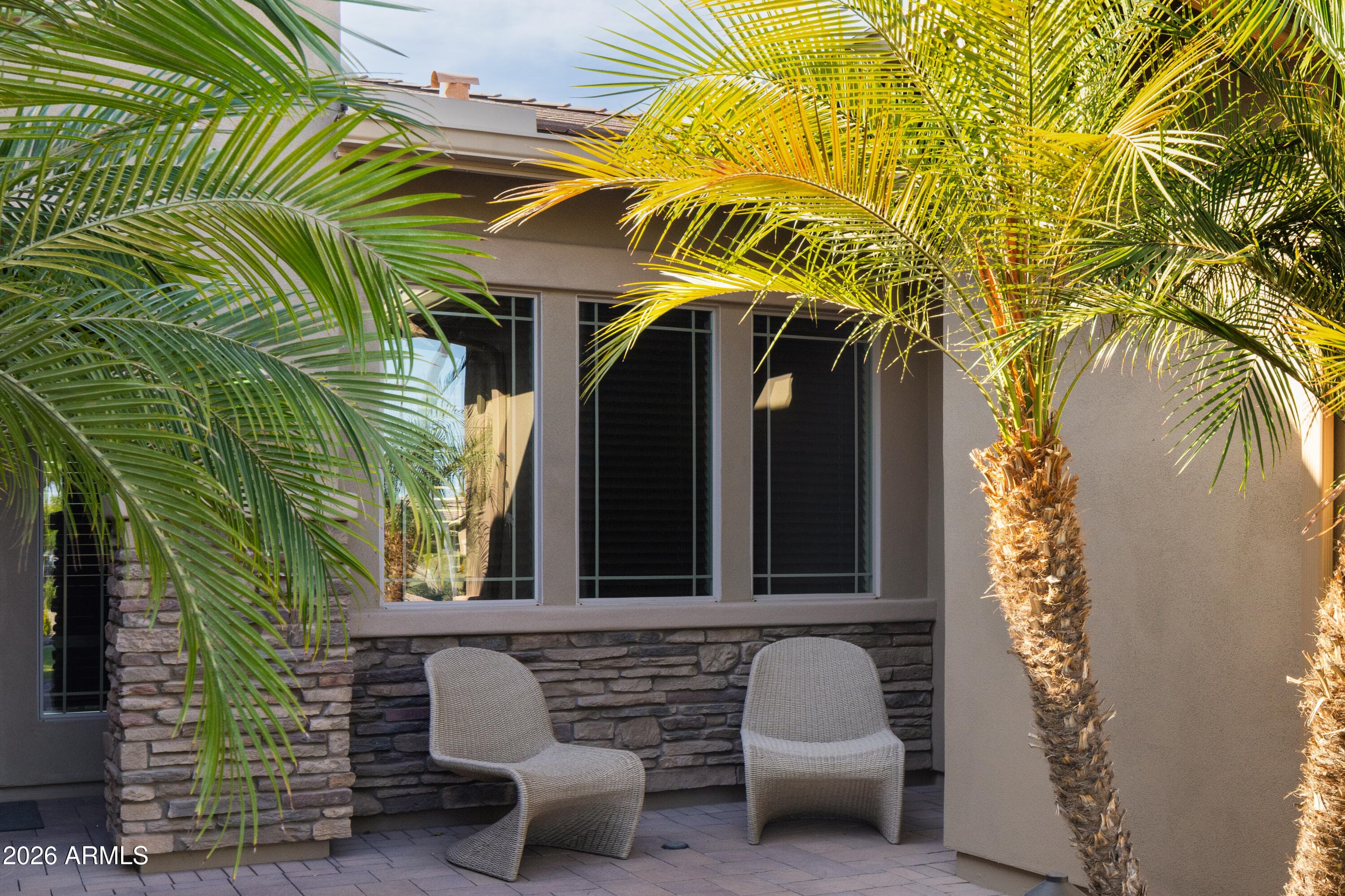 5111 S CUPERTINO Drive, Gilbert, AZ 85298 — photo 3 of 54
