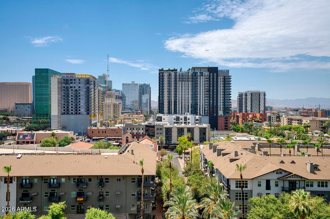 200 W PORTLAND Street 1113, Phoenix, AZ 85003 — photo 14 of 59
