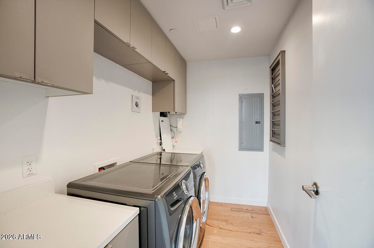 200 W PORTLAND Street 1113, Phoenix, AZ 85003 — photo 19 of 59