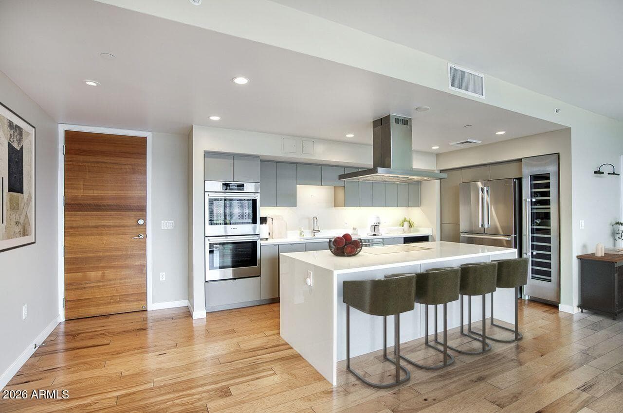 200 W PORTLAND Street 1113, Phoenix, AZ 85003 — photo 3 of 59