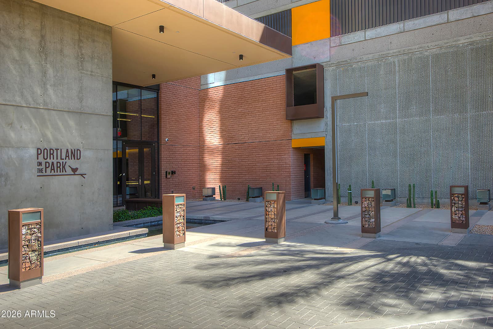200 W PORTLAND Street 1113, Phoenix, AZ 85003 — photo 37 of 59
