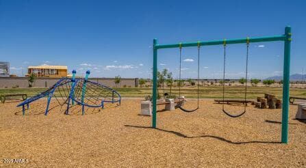 17604 W MONTEBELLO Avenue, Litchfield Park, AZ 85340 — photo 18 of 21