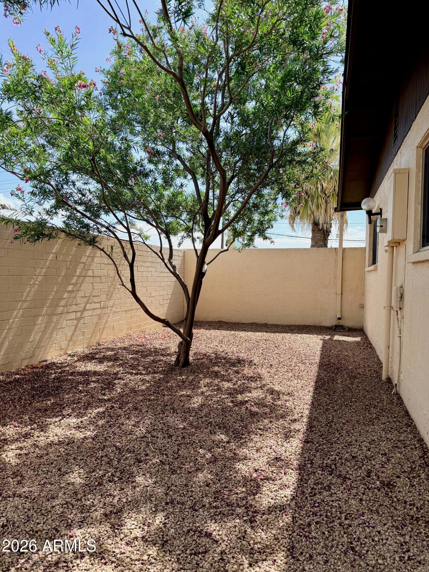 312 W LAGUNA Drive, Tempe, AZ 85282 — photo 20 of 30
