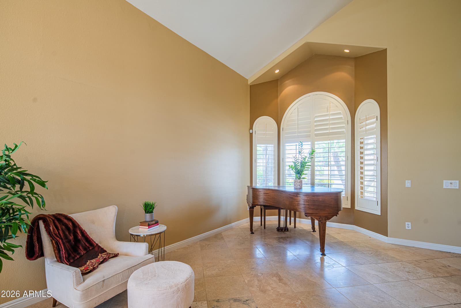 5338 W TONOPAH Drive, Glendale, AZ 85308 — photo 12 of 36