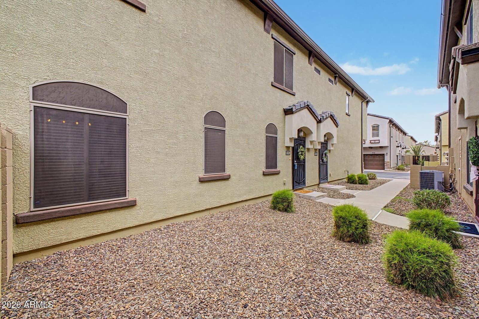2725 E MINE CREEK Road 1028, Phoenix, AZ 85024 — photo 1 of 36